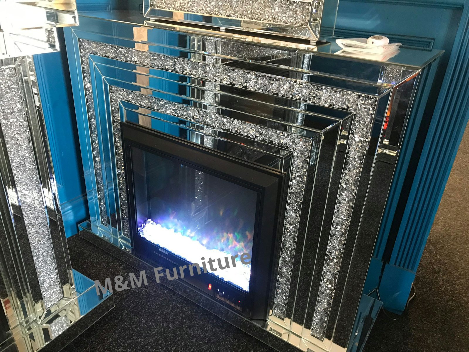 Fireplace Crushed Diamonds remote control